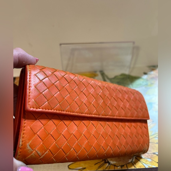 Bottega Veneta Intrecciato Nappa Leather Orange Flap Wallet - Picture 9 of 17